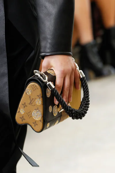 Look 55